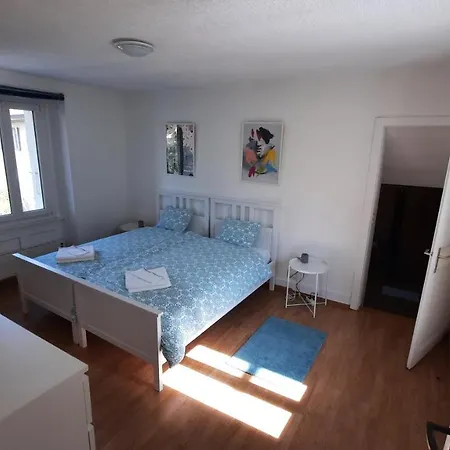 Appartement Joli Le 18 *